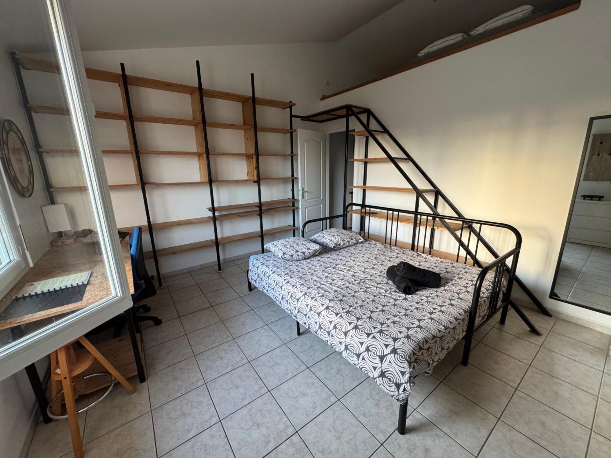 Bed To Rent - Maison Calme Avec Jacuzzi Sous Supplement Bordéus Exterior foto